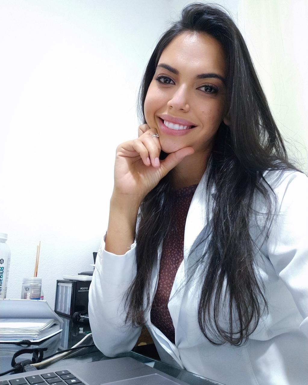 Luana Rosa de Cerqueira - Nutricionista Especialista